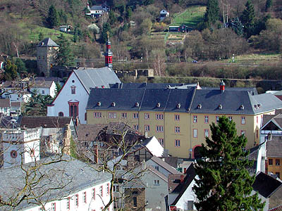 13schulekircheoben: 