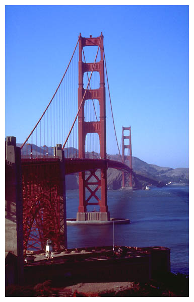 Golden Gate close: 